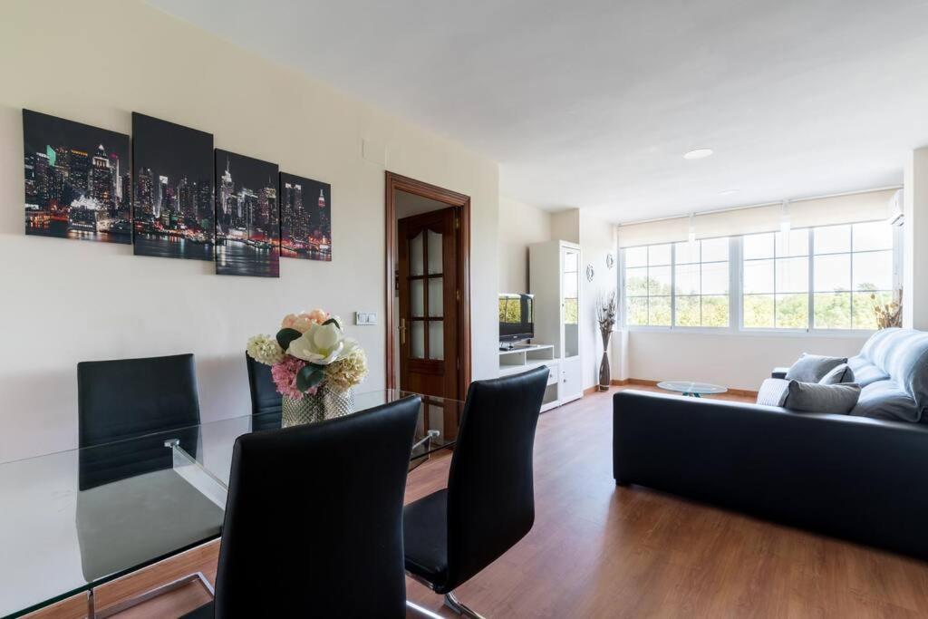 Miraflores Luxury Suites Севилья Экстерьер фото