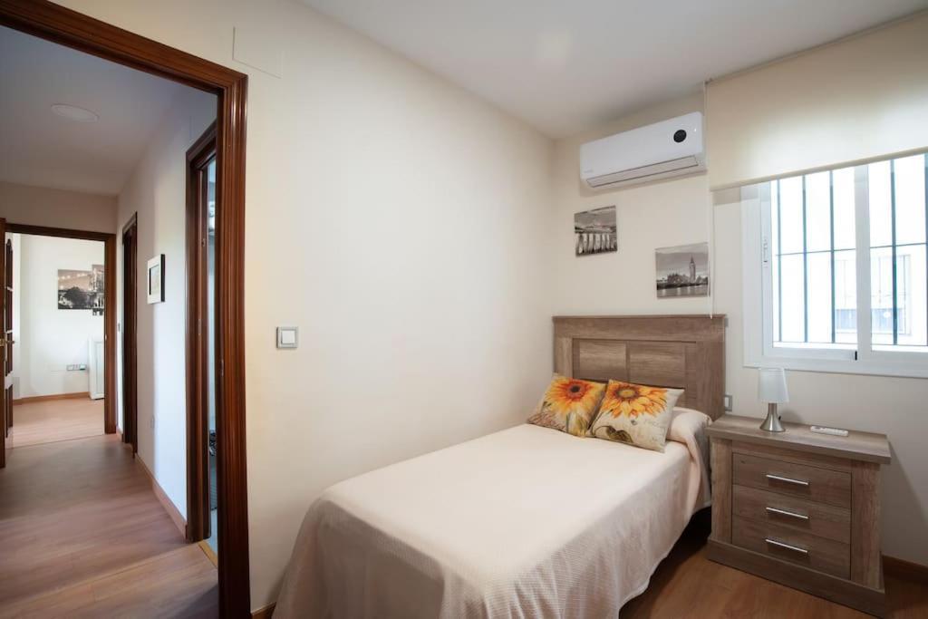 Miraflores Luxury Suites Севилья Экстерьер фото