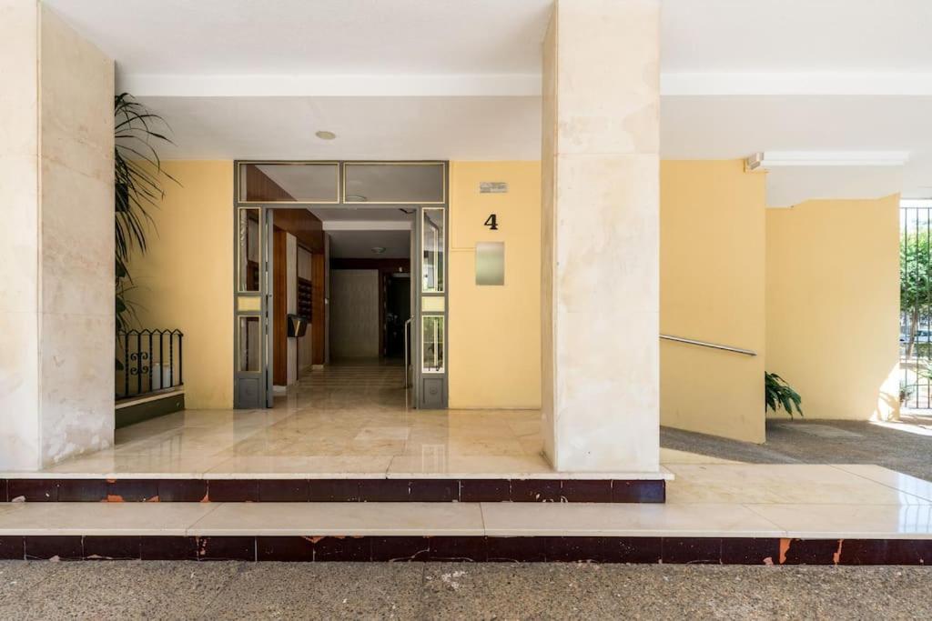 Miraflores Luxury Suites Севилья Экстерьер фото