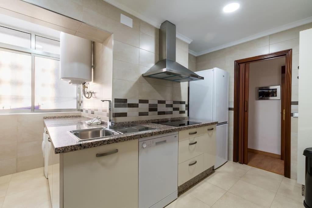 Miraflores Luxury Suites Севилья Экстерьер фото