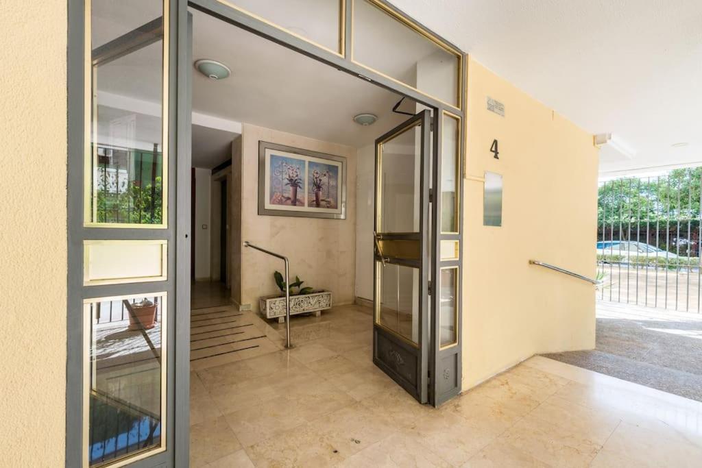 Miraflores Luxury Suites Севилья Экстерьер фото