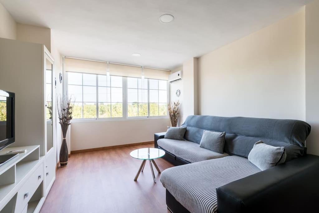Miraflores Luxury Suites Севилья Экстерьер фото